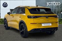 VOLKSWAGEN T-Roc Photo 3