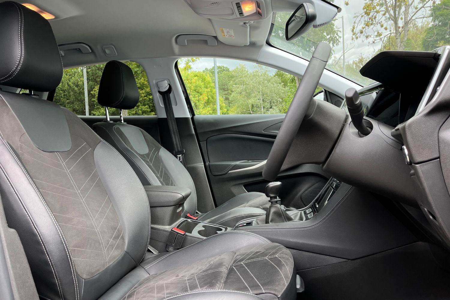 Vauxhall GRANDLAND Photo 16