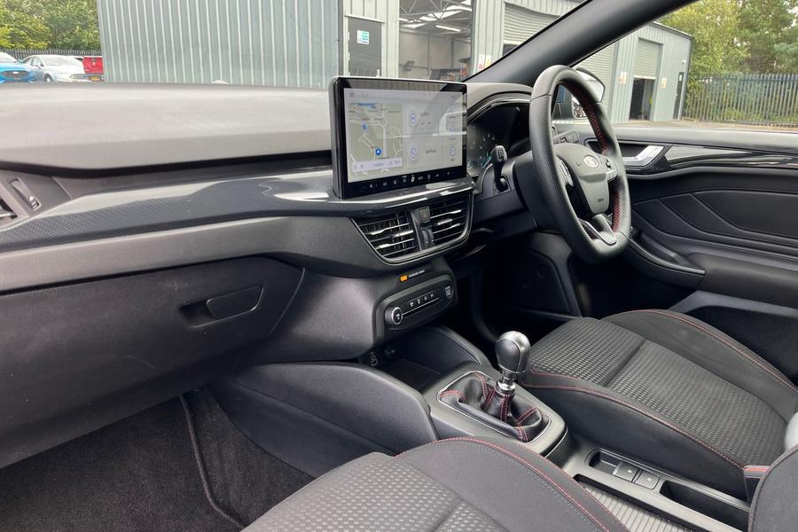 Ford Focus Photo autoimg-4d1cf0045799fd74ad43e66a46db30900951ac4d.jpg