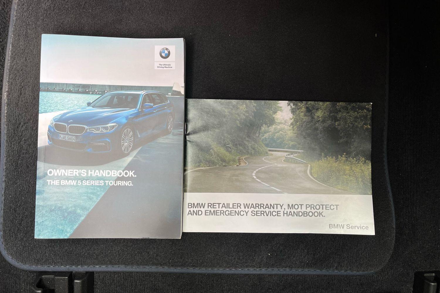 BMW 5 Series Photo 21