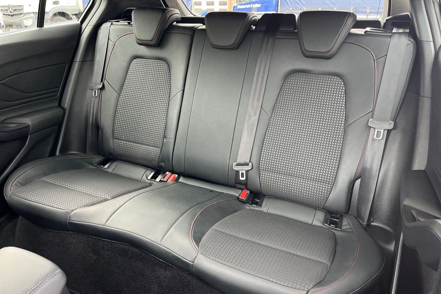 Ford Focus Photo autoimg-4d1f81a0e8a943dc6f13f216b9a04a01dc09a305.jpg