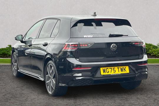 Volkswagen Golf Photo autoimg-4d2177d9b91de7876c2f175118e1ac679d0b311d.jpg
