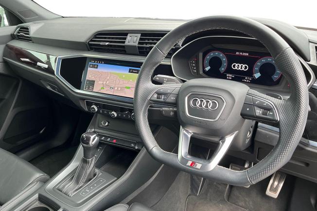 AUDI Q3 Photo 6
