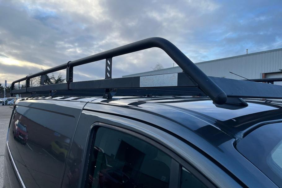 Used Ford TRANSIT CUSTOM YM70PUO 35