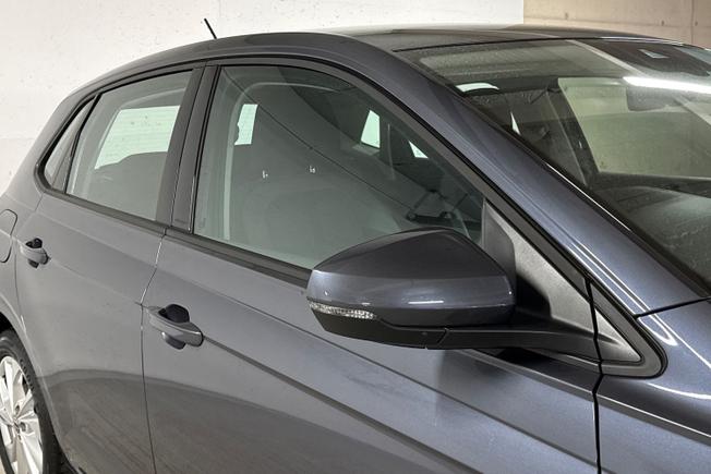 VOLKSWAGEN Polo Photo 20