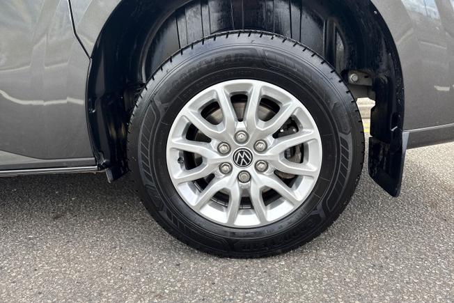 VOLKSWAGEN Transporter Photo 28