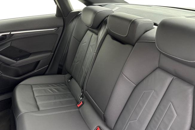 AUDI A3 Photo 9