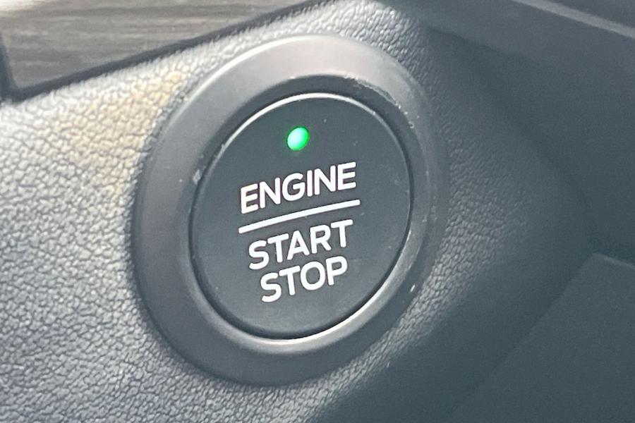 Ford Kuga Photo autoimg-4d300408de76ca2ee18c9fed4dcb4397b7ae8750.jpg