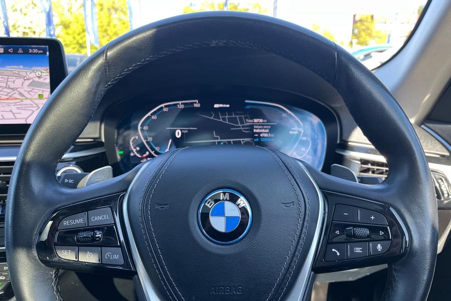 BMW 5 SERIES Photo autoimg-4d33865e16b0adc93318e26ded492b9b70a133f2.jpg
