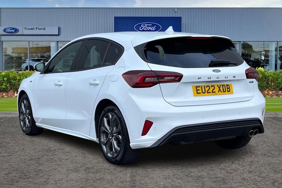 Ford FOCUS Photo autoimg-4d369a0bb1c8a1fb2201986af3b63eb3eb70d544.jpg