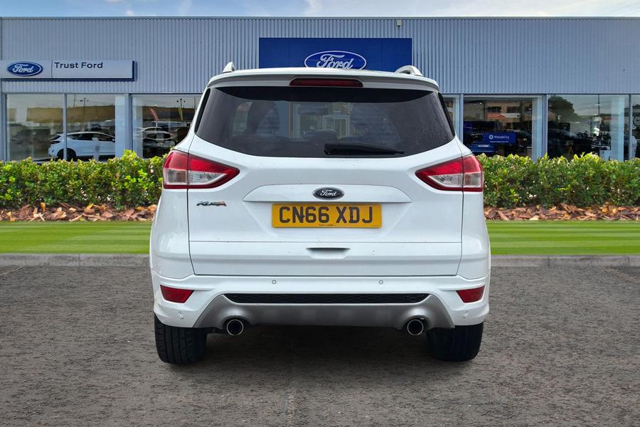 Ford KUGA Photo autoimg-4d379506d770830bc4639ce2a3e75ca87d8fb196.jpg