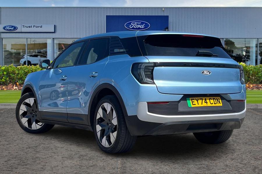 Ford Explorer Photo autoimg-4d39c0fa3ab3b359ac92a12cd9abb5c2bdcdab8f.jpg