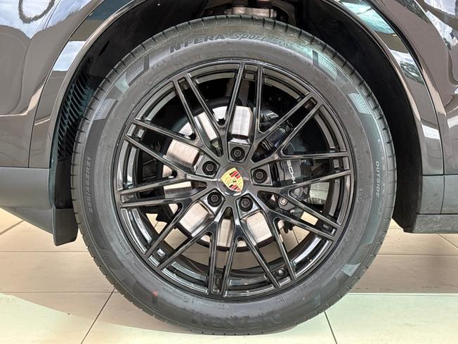 PORSCHE Cayenne Photo 25