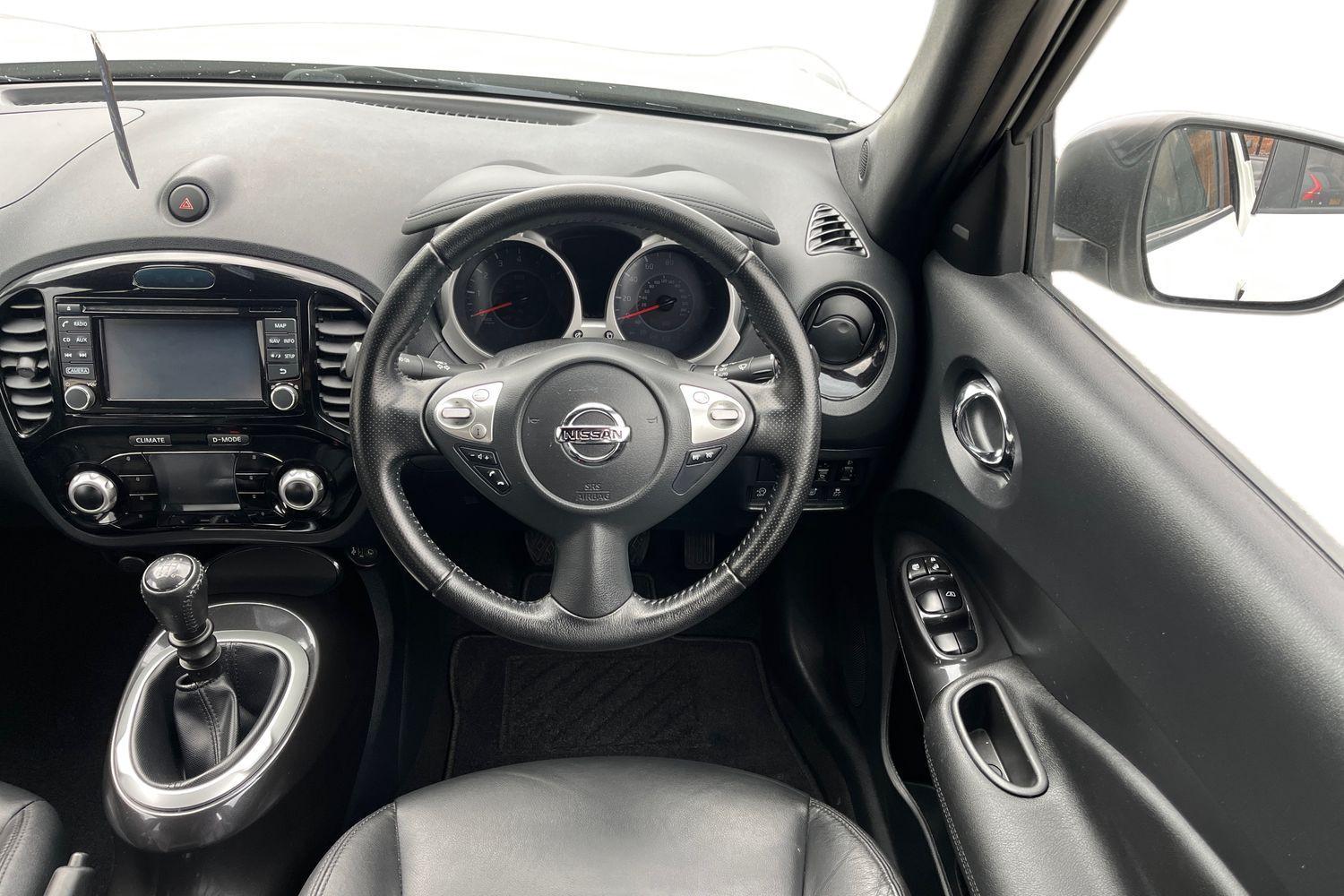 Nissan JUKE Photo 10