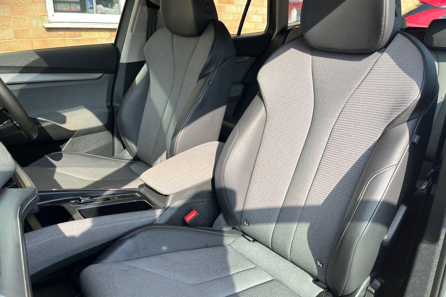 Skoda ENYAQ Photo 18