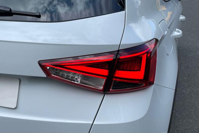 SEAT Arona Photo 18