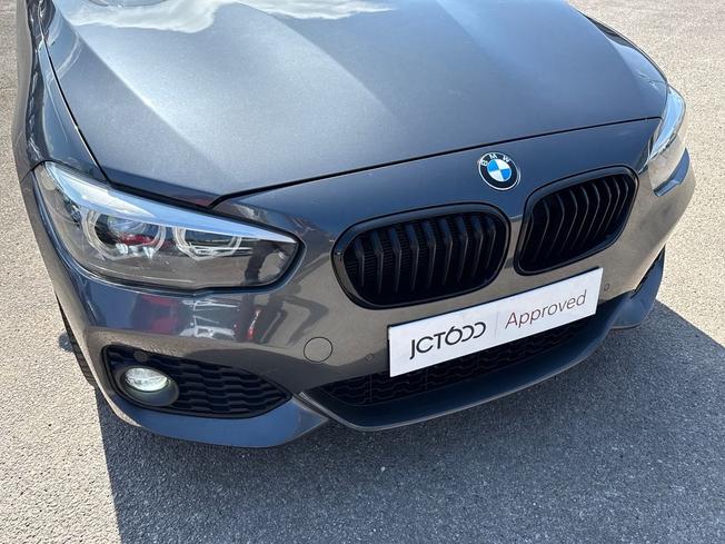BMW 1 Series Photo 30
