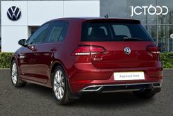 VOLKSWAGEN Golf Photo 3