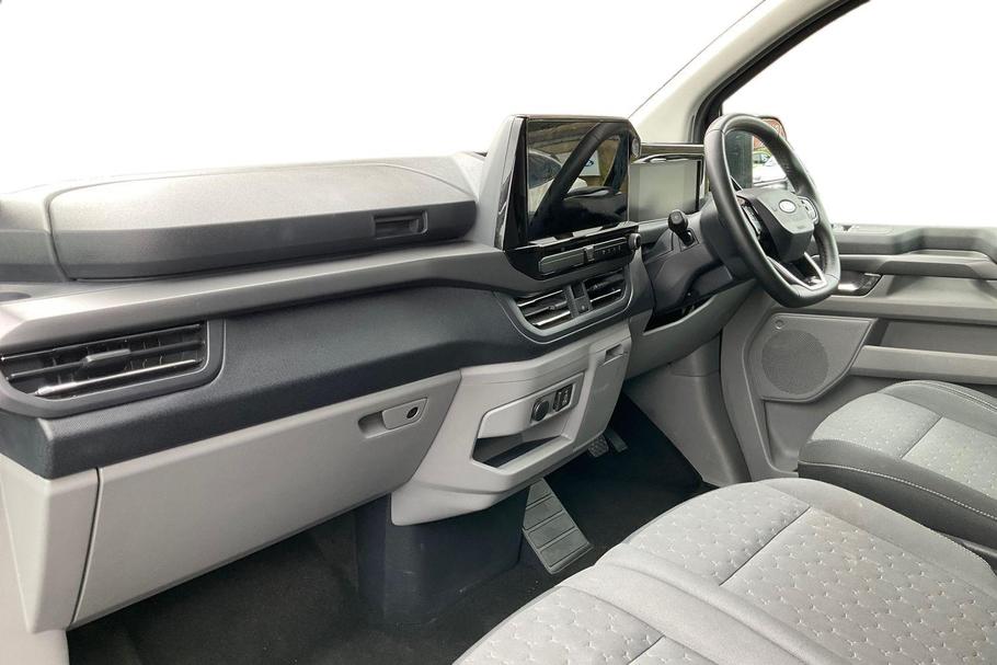 Used Ford Tourneo Custom HG24YSX 3