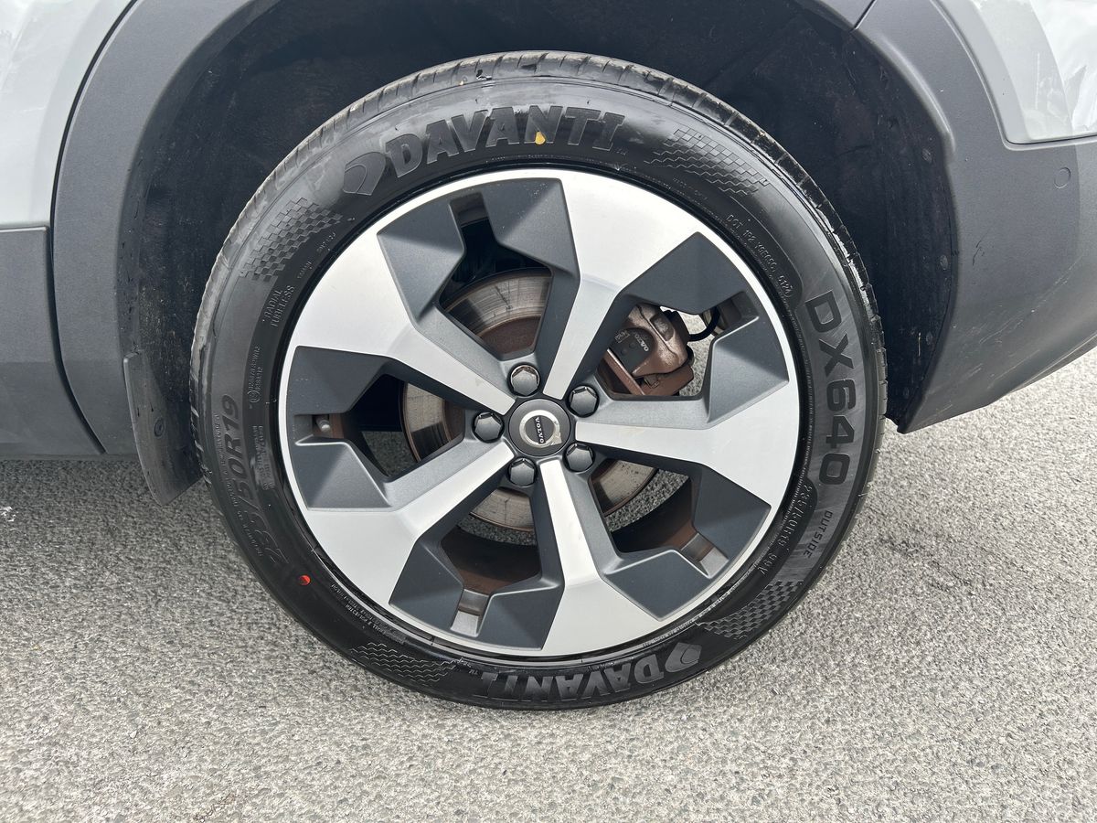 Volvo XC40 Photo 43