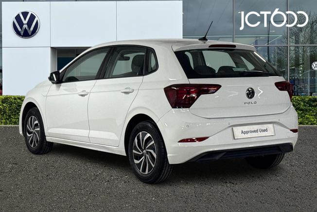 VOLKSWAGEN Polo Photo 3