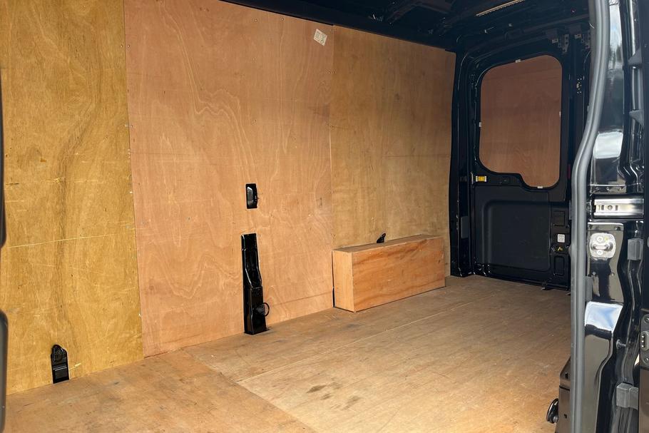 Used Ford Transit MF25ZRE 4