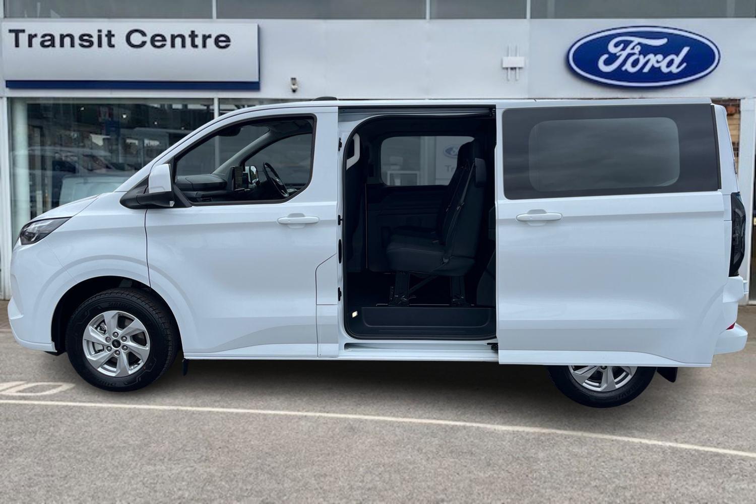 Ford TRANSIT CUSTOM Photo 5