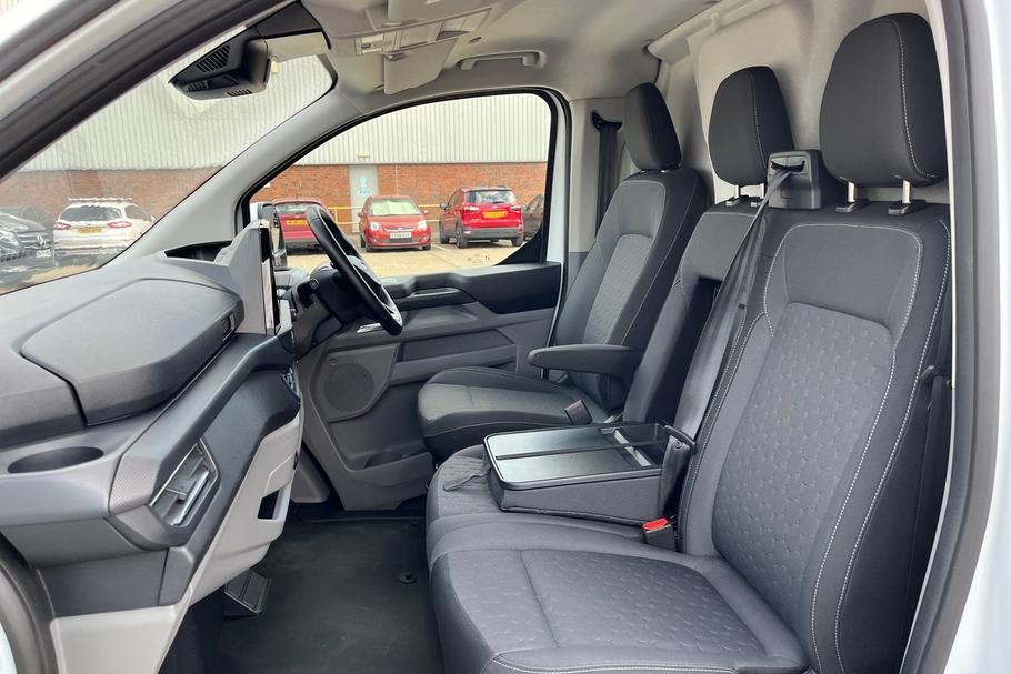 Used Ford E-TRANSIT CUSTOM RX26BFM 33