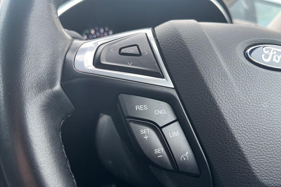 Used Ford GALAXY WG72CTZ 39