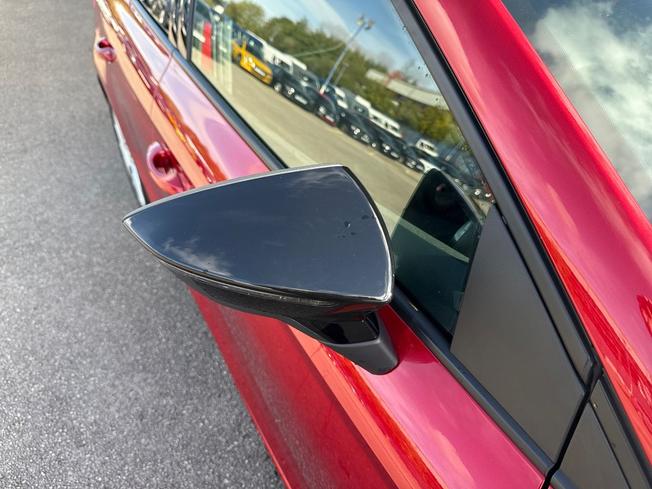 SEAT Ibiza Photo 20