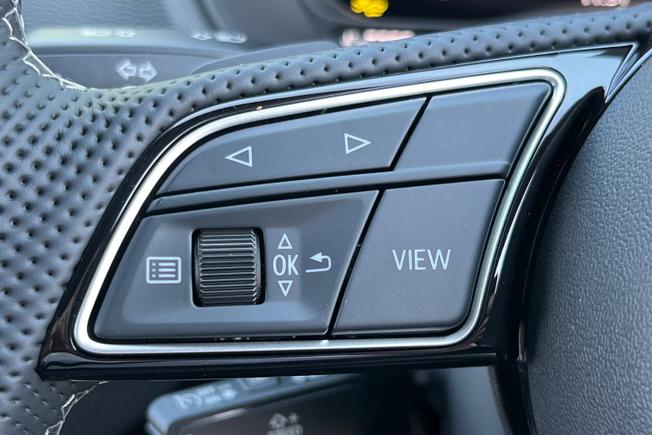 Audi Q2 Photo 16