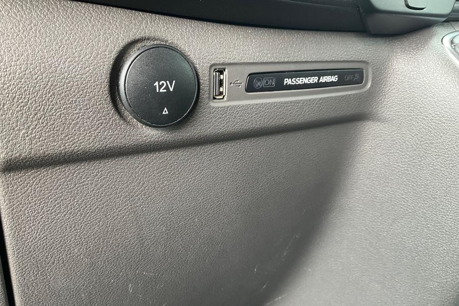 Ford Transit Custom Photo autoimg-4d7a375d7a6d1b346df52c6e1537eff549948048.jpg