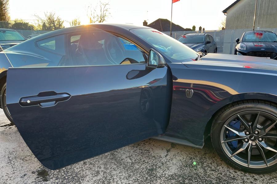 Ford MUSTANG Photo autoimg-4d7b7c2c90ba6634f26eebb6451466965384956c.jpg