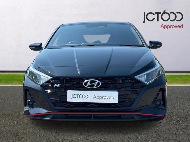 HYUNDAI i20 Photo 8