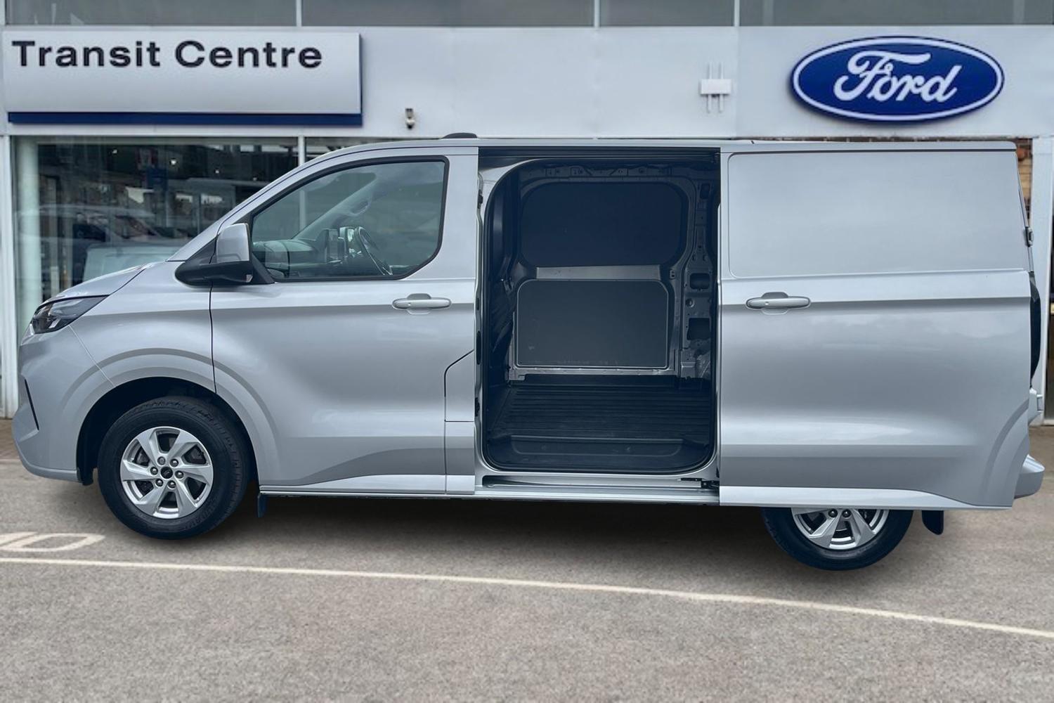 Ford TRANSIT CUSTOM Photo 5