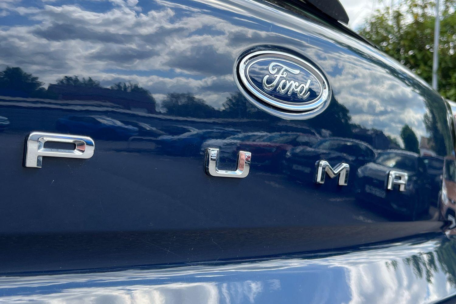 Ford PUMA Photo 24