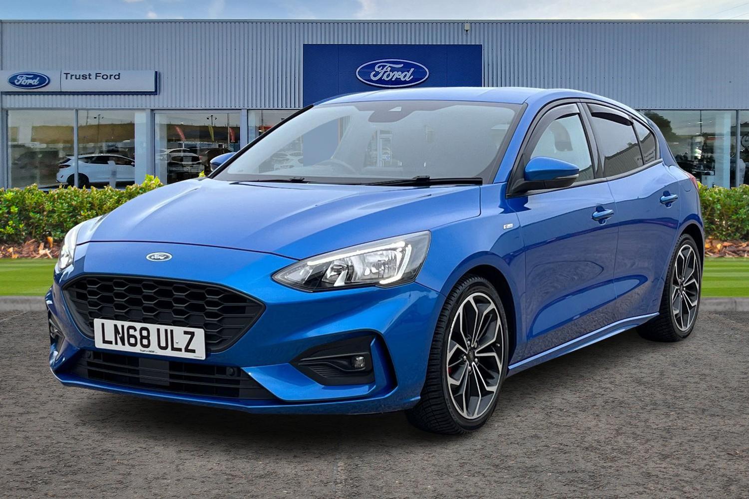 Ford Focus Photo 4