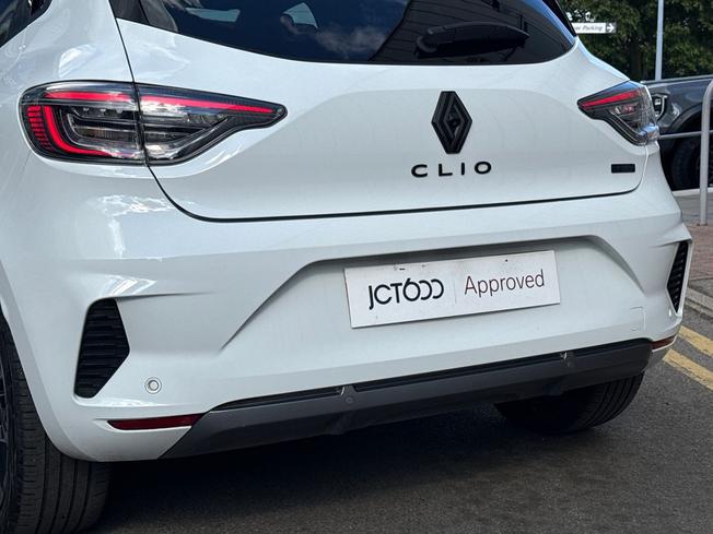 RENAULT Clio Photo 31