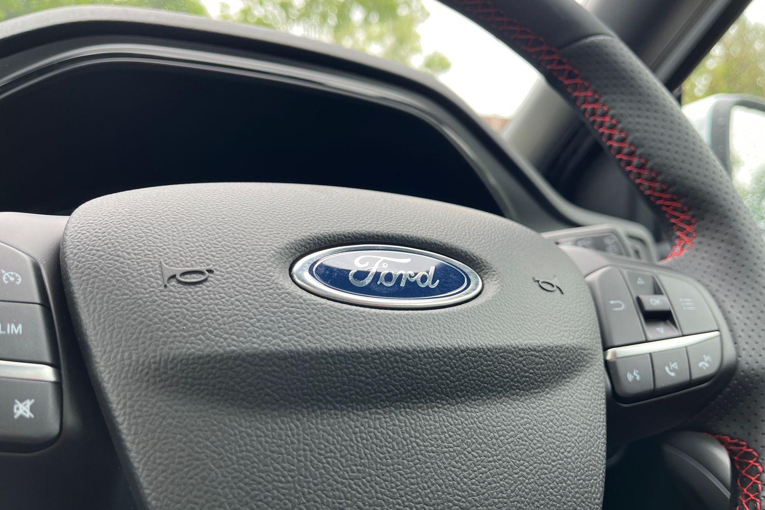 Ford Focus Photo 39