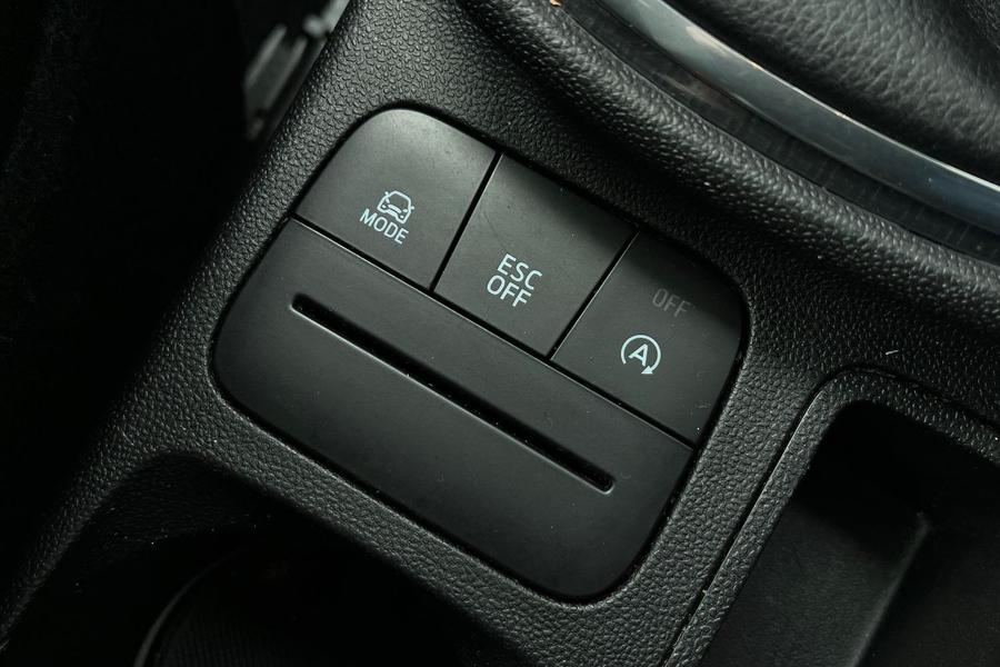 Ford Fiesta Photo autoimg-4d8eec8090f241385d6f33fbd80f903948b9372f.jpg