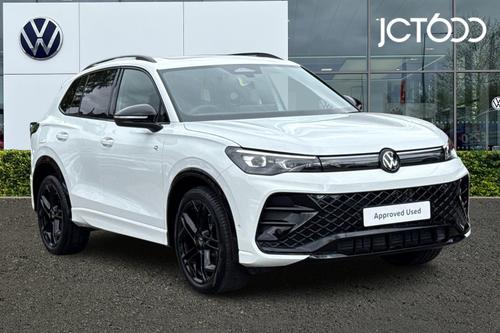 VOLKSWAGEN Tiguan 2.0 TDI Black Edition 5dr DSG