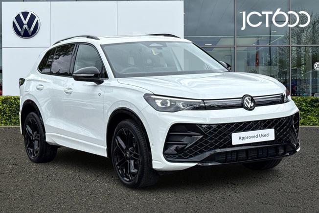 VOLKSWAGEN Tiguan Photo 1