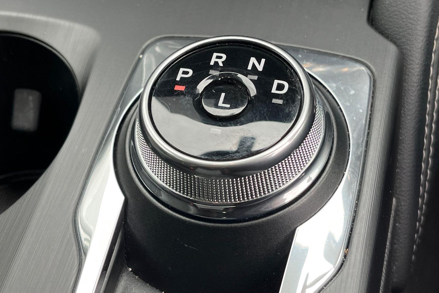 Ford KUGA Photo 34