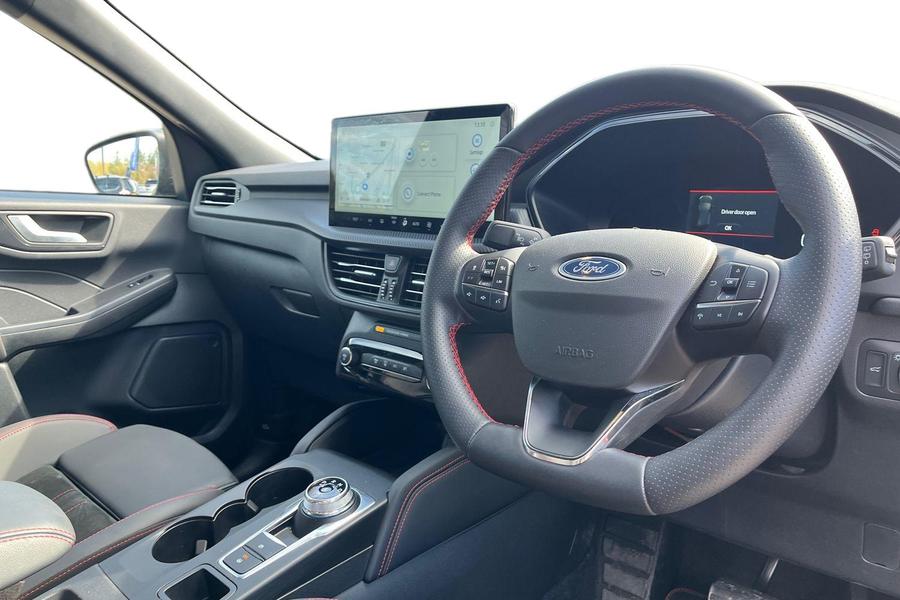 Ford Kuga Photo autoimg-4d96a403ea0f0c3a3d58d9d011b1d471b5355879.jpg