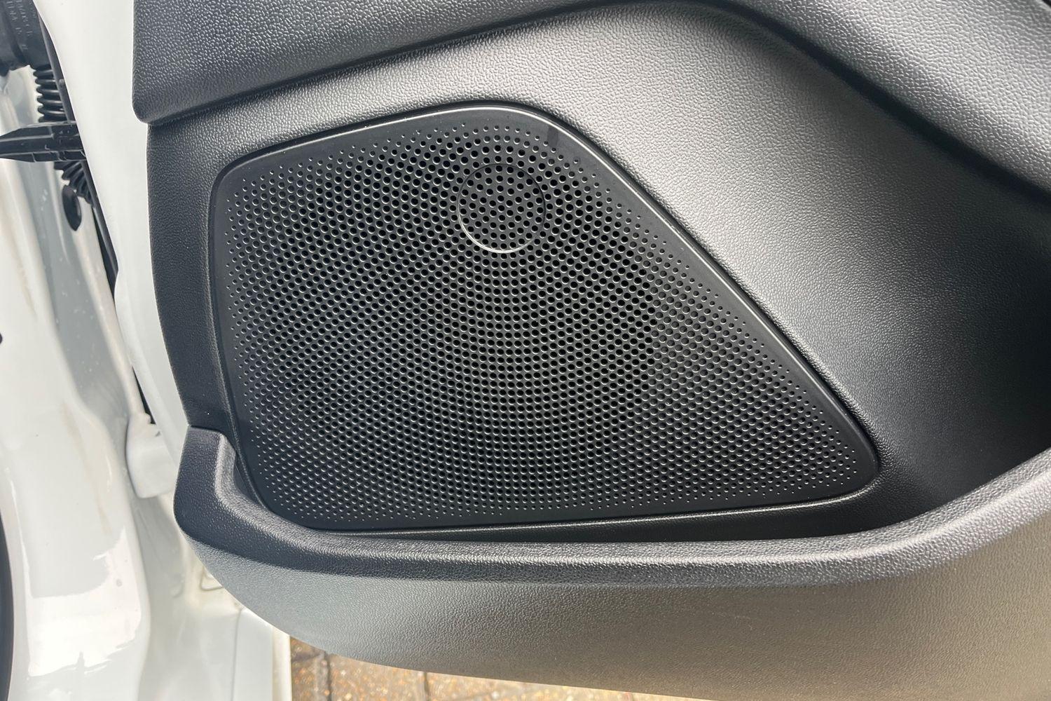 Ford Fiesta Photo 22