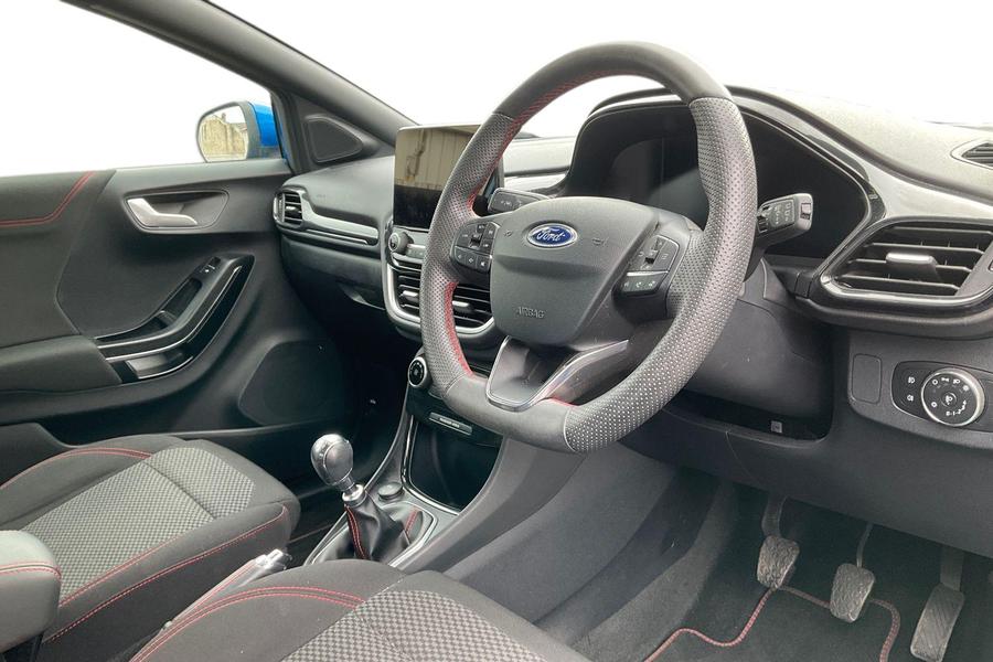 Ford PUMA Photo autoimg-4d9a02a69c6f9cc7c908506899b70a44ee373553.jpg