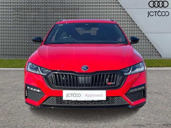 ŠKODA Octavia Photo 8
