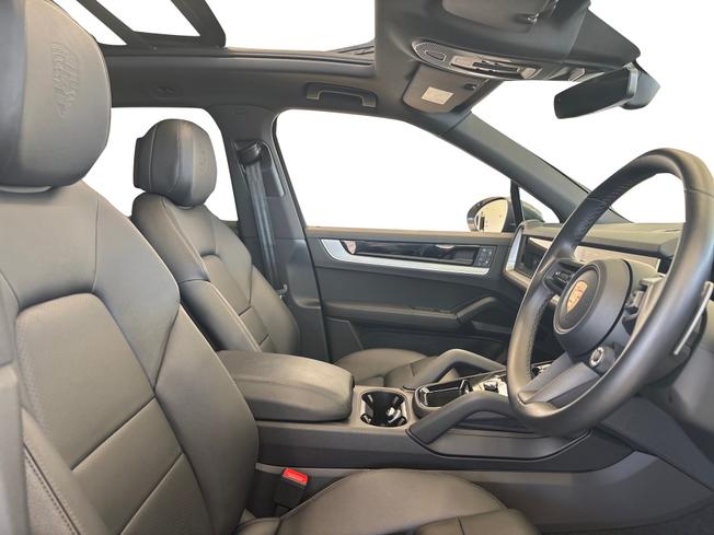 PORSCHE Cayenne Photo 11