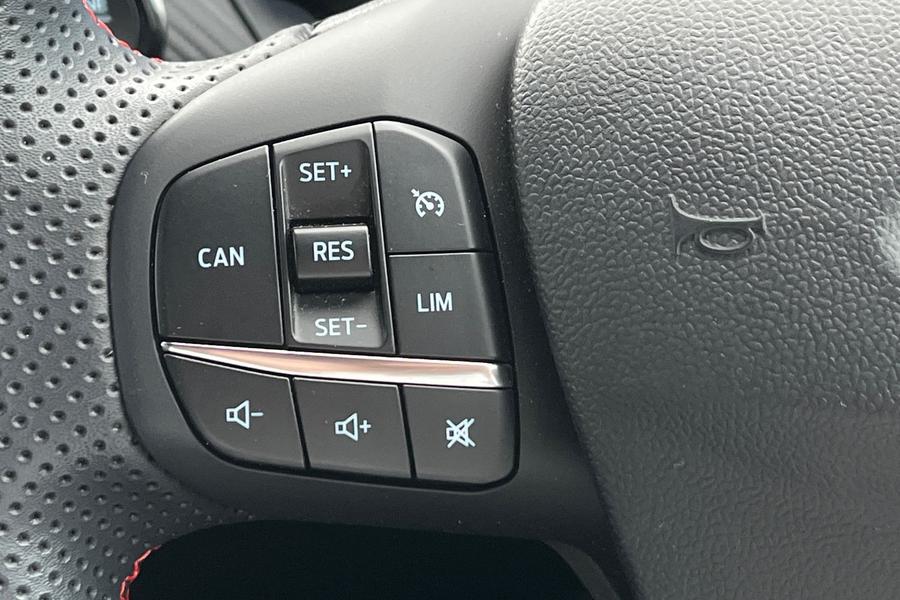Ford PUMA Photo autoimg-4da320c19d5c687fbb5692e64596058b7dc304ef.jpg