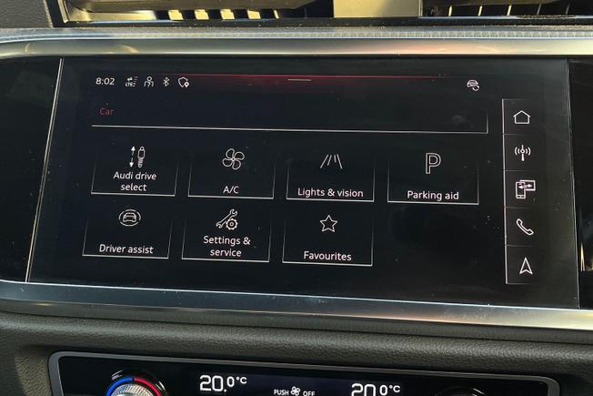 AUDI Q3 Photo 26